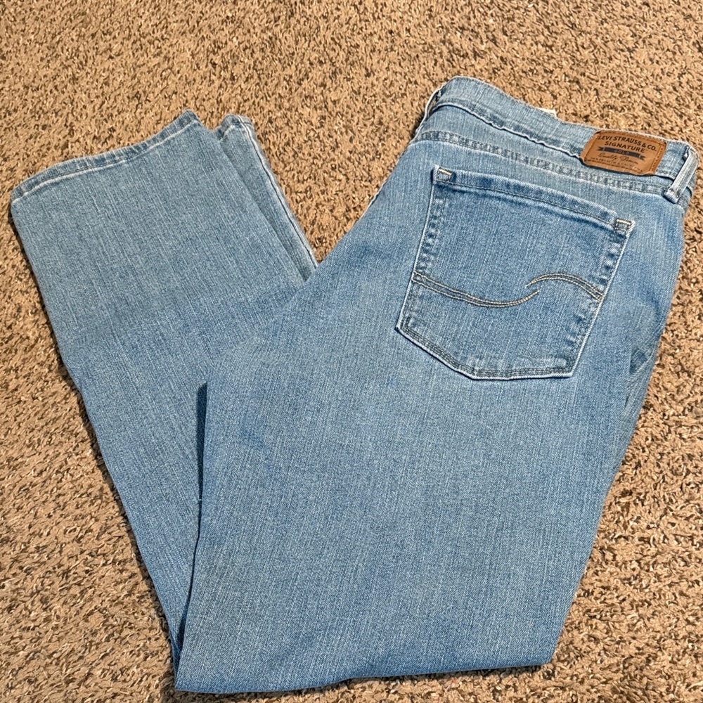 Light Blue Levi’s  Denim Jeans